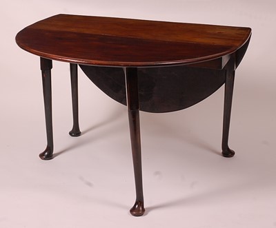 Lot 3332 - A George III mahogany padfoot dining table,...