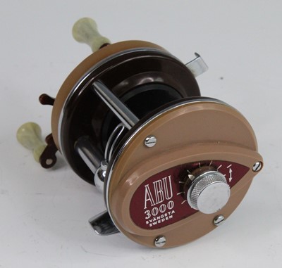 Lot 2665 - An Abu 3000 multiplier reel no. 080402, unused...