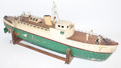 Lot 87 - A mid 20th century wooden scratch built model...