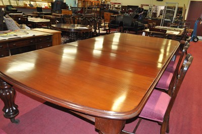 Lot 2577 - A Victorian mahogany extending dining table,...