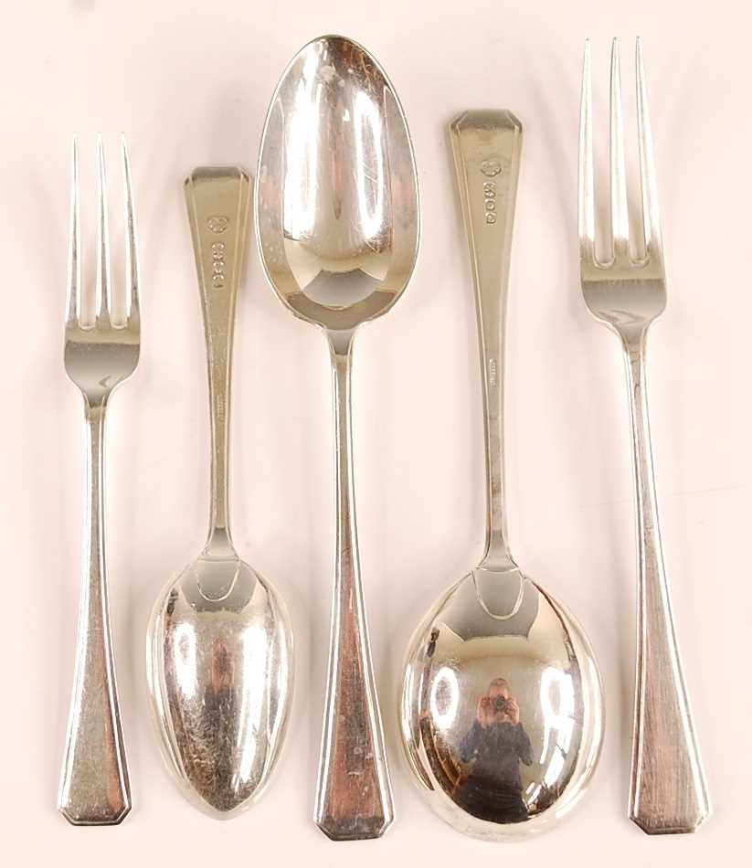 Lot 3080 - A mid-20th century silver six-place setting...