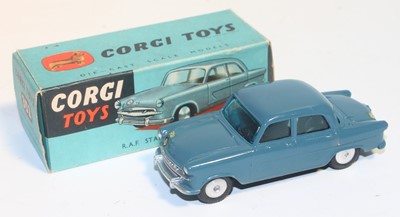 Lot 1022 - A Corgi Toys No.352 R.A.F staff car in blue...