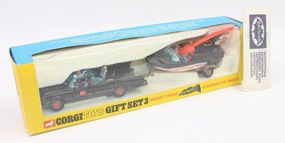 Lot 1120 - A Corgi Toys Gift Set 3 Batmobile & Batboat on...