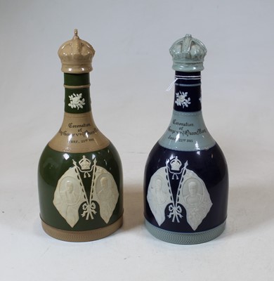 Lot 30 - A Copeland Spode stoneware bottle, of mallet...