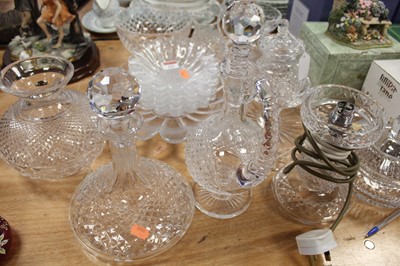 Lot 162 - A collection of cut and pressed glassware, to...