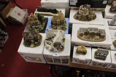 Lot 180 - A collection of 23 assorted boxed Lilliput...