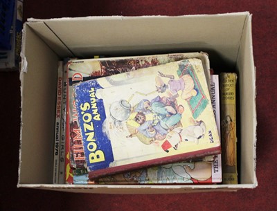 Lot 193 - A box of assorted children's annuals, to...