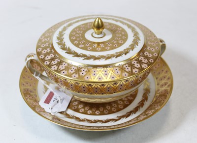 Lot 256 - A 19th century Derby tureen and cover on white...