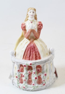 Lot 273 - A Royal Worcester figurine of Juliette from...