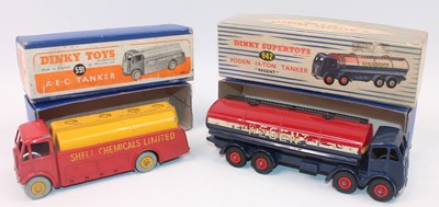 Lot 1856 - A group of two Dinky Toy tankers as follows:...