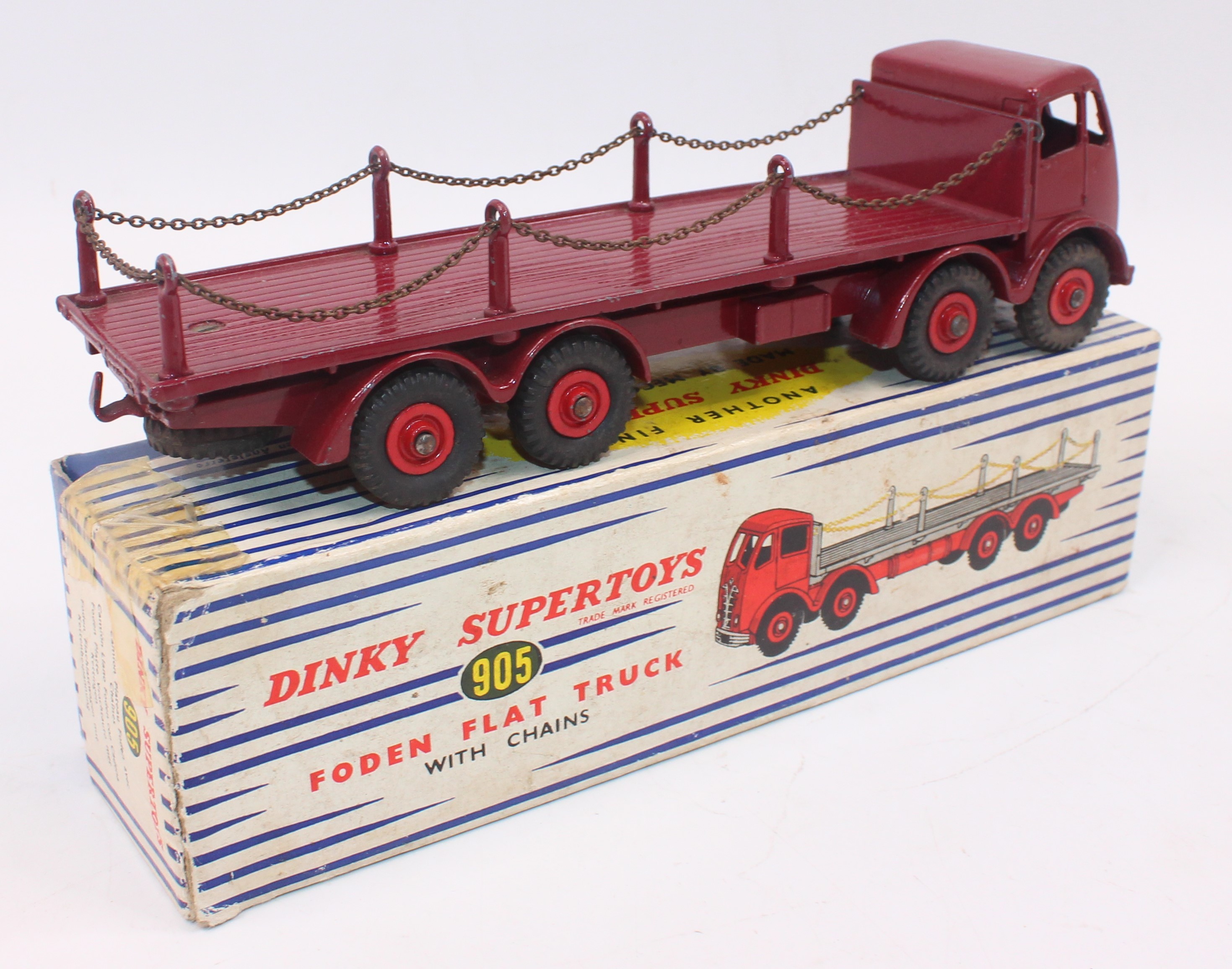 Dinky foden flat truck with sales chains