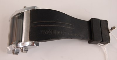 Lot 471 - A gent's Tag Heuer steel cased Sixty-Nine...