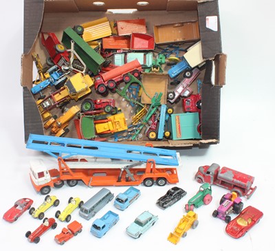 Lot 1130 - A group of 40+ loose Matchbox, Dinky, and...