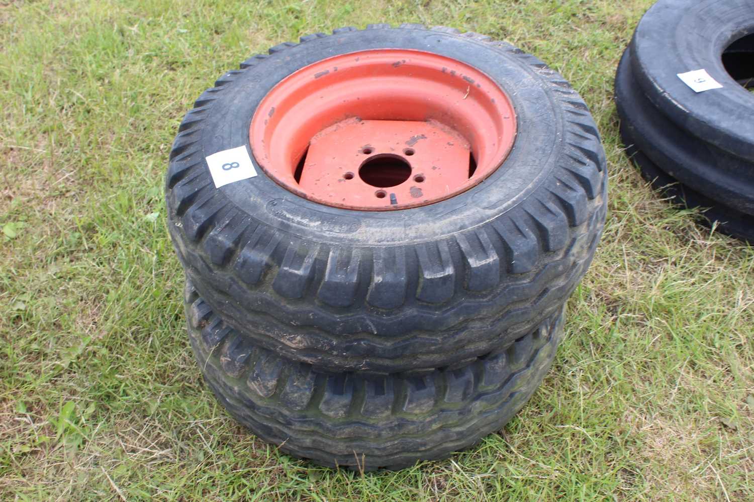 Lot 8 - 1 Pair of Tyres (10/75/15) 6 ply on rims