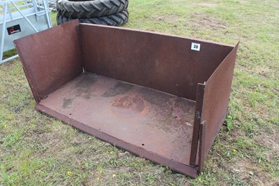 Lot 28 - Tractor Rear Box