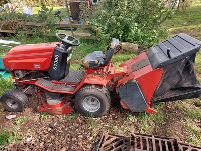 Lot 59 - Westwood S1300 with grass catcher (Runner)