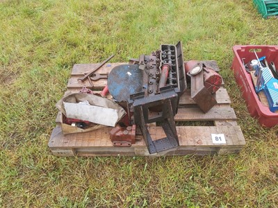 Lot 81 - Qty David Brown 900 Tractor spares