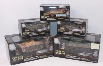 Lot 642 - A Forces of Valor 1/32 boxed military vehicle...