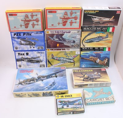 Lot 812 - A group of 13 various makers of 1:48th scale...