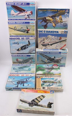 Lot 814 - A group of 7 Esci 1:48th scale boxed kits and...