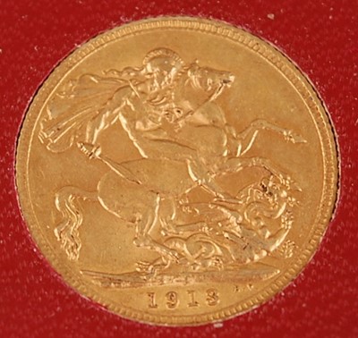 Lot 2035 - Great Britain, 1913 gold full sovereign,...