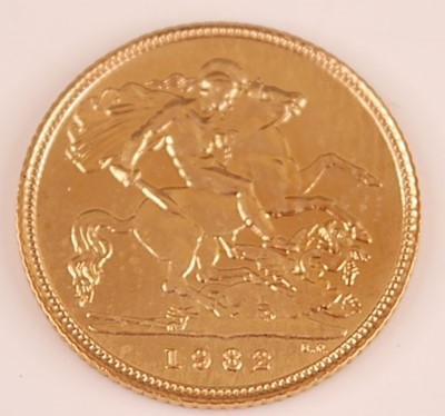 Lot 2065 - Great Britain, 1982 gold half sovereign,...