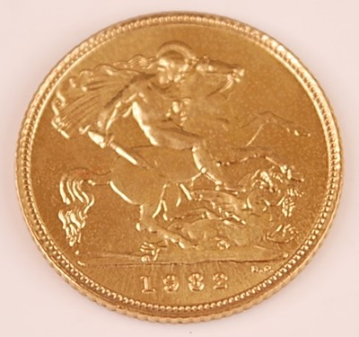Lot 2069 - Great Britain, 1982 gold half sovereign,...