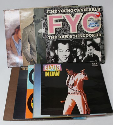 Lot 777 - A collection of assorted 12" vinyl, various...