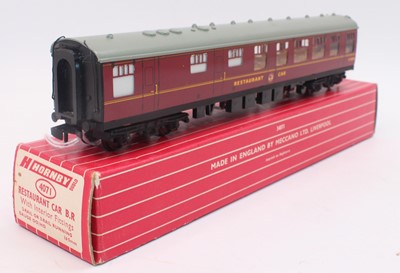 Lot 463 - Hornby Dublo 4071 BR(E) restaurant car maroon...