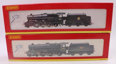 Lot 497 - A Hornby Railways boxed locomotive group to...