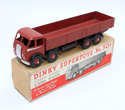 Lot 1492 - Dinky Toys No. 501 Foden diesel 8-wheel wagon...