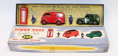 Lot 1504 - Dinky Toys No. 299 gift set Post Offices...