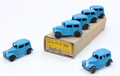 Lot 1509 - Dinky Toys, 35A Trade box containing 6 Saloon...