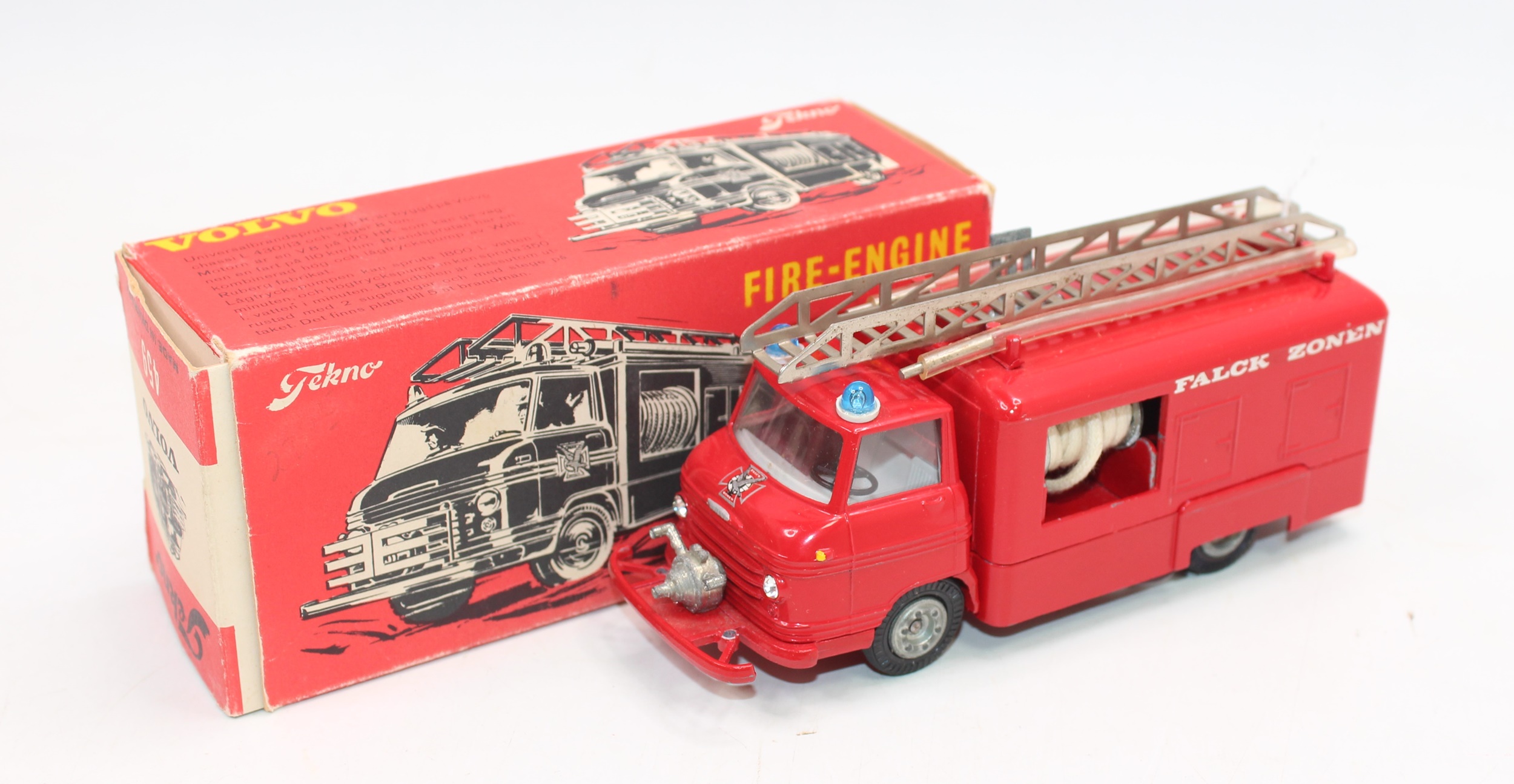 TEKNO 459 ボルボ FALCK ZONEN 消防車 15cm TEKNO 459 ボルボ FALCK ZONEN 消防車 15cm | ☆すべての商品
