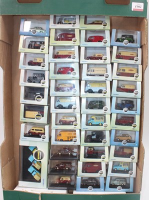 Lot 2063 - 43 various plastic-cased Oxford diecast...