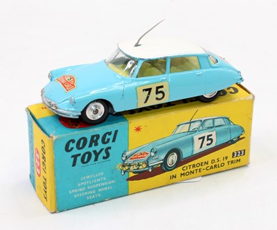 Lot 1157 - Corgi Toys, 323 Citroen DS19 in Monte Carlo...