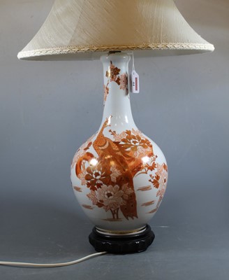 Lot 44 - A 20th century Japanese porcelain table lamp,...