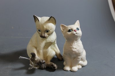 Lot 71 - A Beswick figure of Persian kittens seated,...