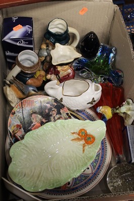 Lot 120 - A box of miscellaneous items to include Royal...