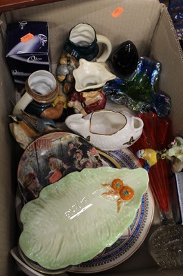Lot 120 - A box of miscellaneous items to include Royal...