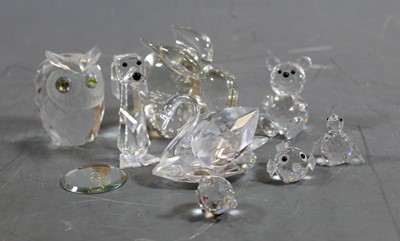 Lot 240 - A small collection of Swarovski and other...