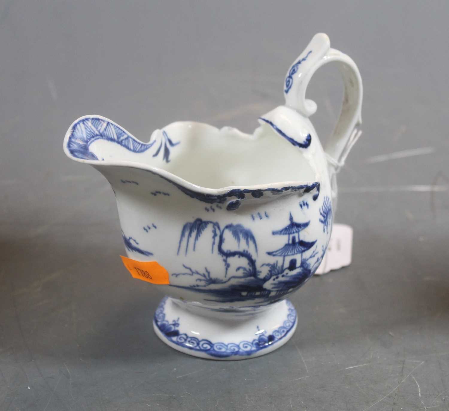 Lot 291 - A late 18th century Derby blue & white...
