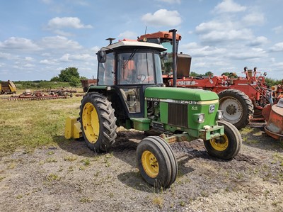 Lot 290 - John Deere 2140, XE Series Tractor (Reg: B31...