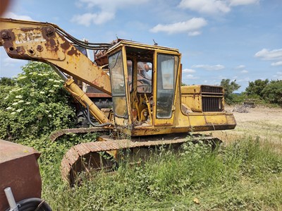 Lot 159b - Massey Ferguson 450S Tracked Excavator