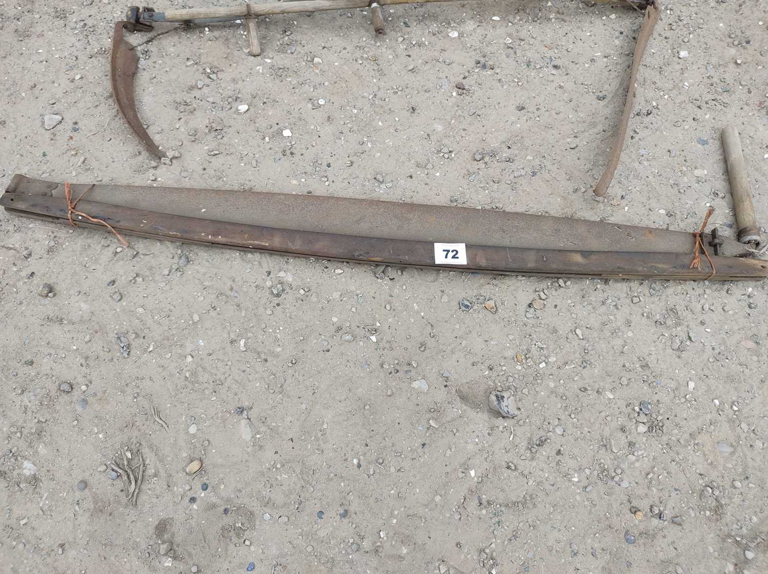 Lot 72 - 1 x Wooden Saw