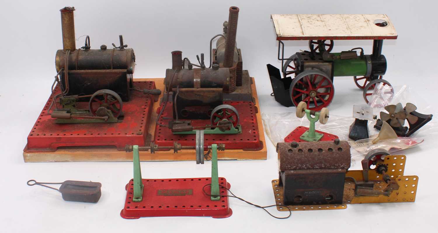 Lot 23 - Various steam items:- Mamod twin cylinder,...