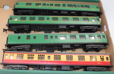 Lot 235 - Four Lima BR outline coaches 2 x 534257 green;...