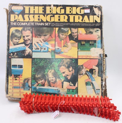 Lot 246 - Big Big passenger train set comprising blue...