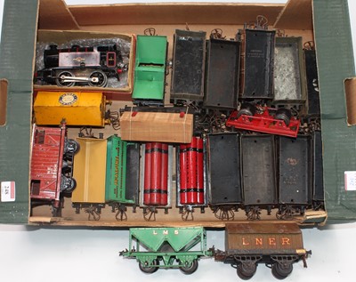 Lot 248 - Large tray of Hornby wagons with a type 40...