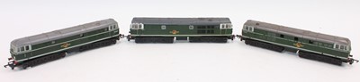 Lot 563 - Triang TT:- Three Class 31 diesel locos D5501...